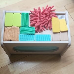 Lovevery Montessori Sensory Play Box